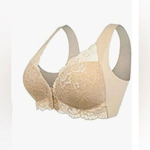 Bra with front closure and smoothing back. Fits 40 CD-42 AB. Never worn. Beige